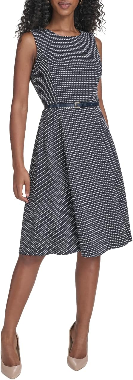 Women's Sleeveless Round Dress